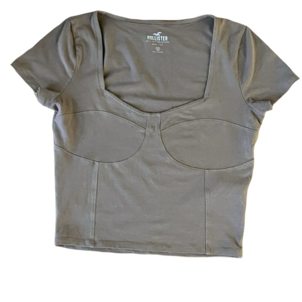 Hollister Women's Cream Top